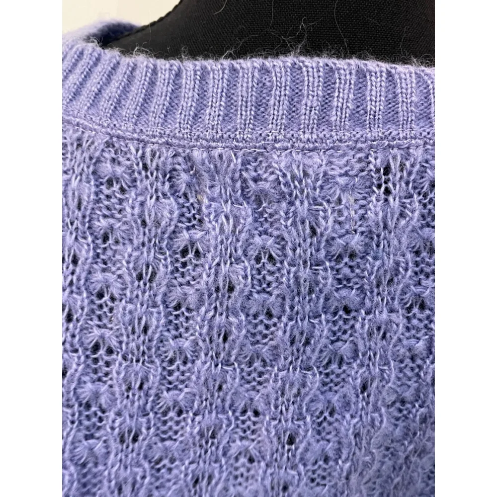 Vintage Amana Woolen Mill Lavender Cable Knit V-Neck Sweater Acrylic M/L